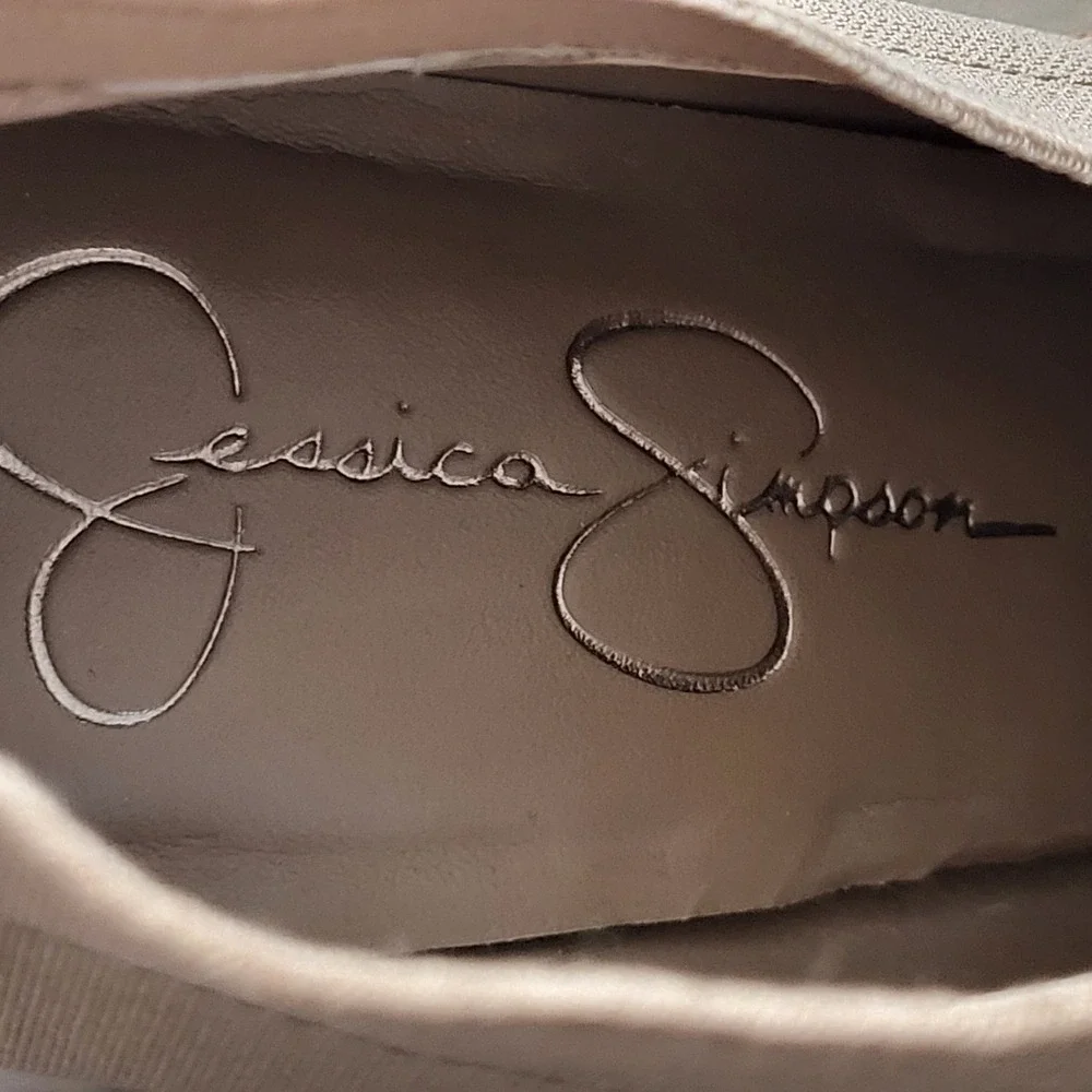 Jessica Simpson women size